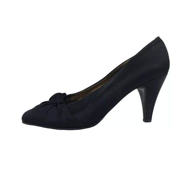 Calvin Klein Women Black Suede Pointed Toe Slip On Cone Pump Heels Size 7 M - Picture 2 of 9